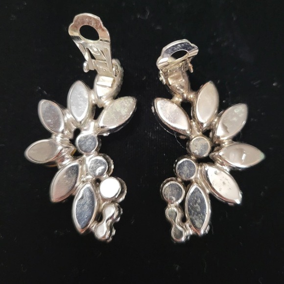 Vintage JULIANA 60s Clear Rhinestone Climber Wing Cluster Clip On Earrings AS IS - Picture 3 of 3